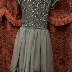 Dress Size M