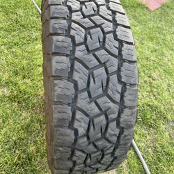 LT295-60-R20”Toyo Open County AT III Tire 