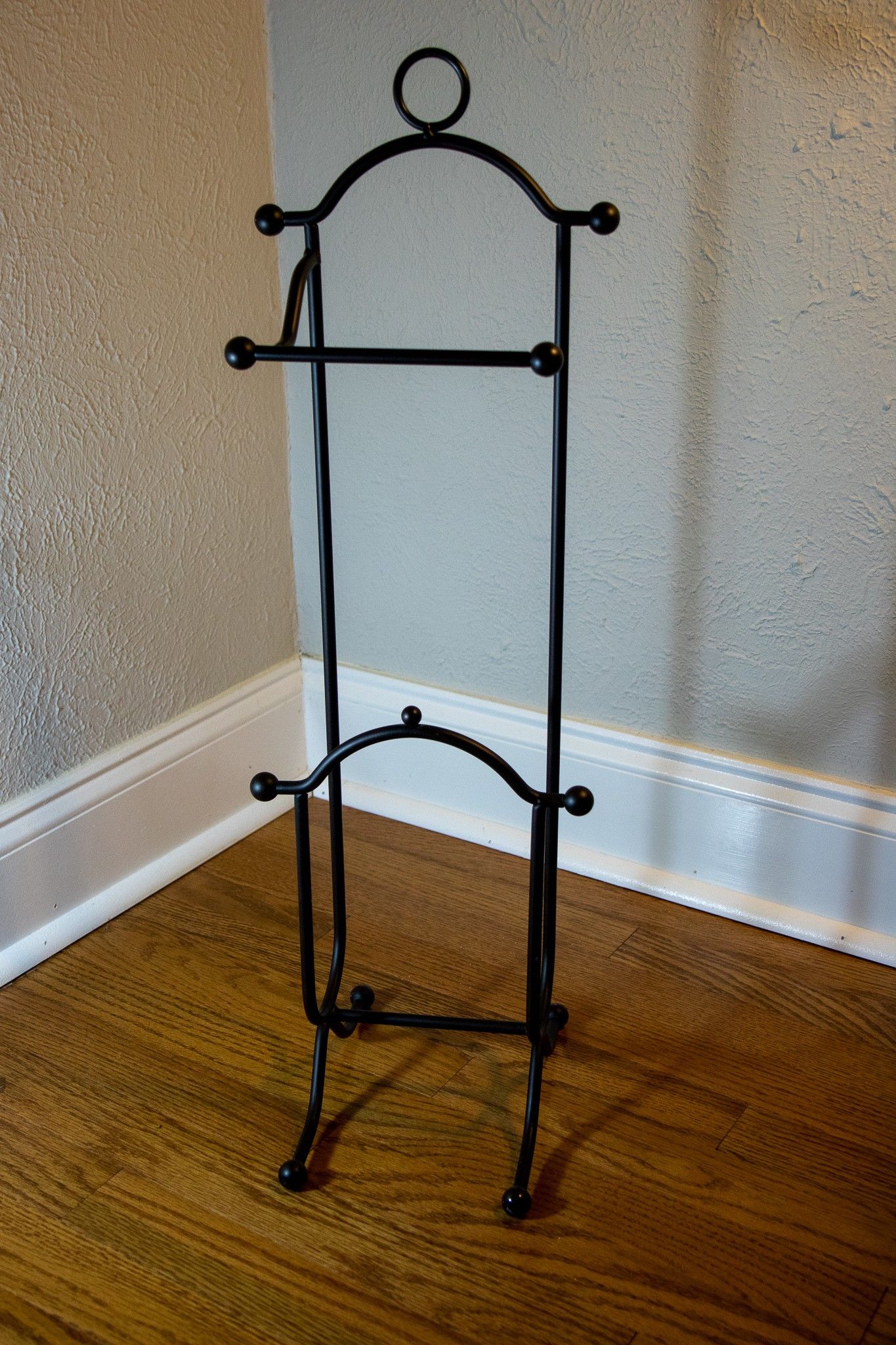 Toilet Paper Holder with Magazine Rack