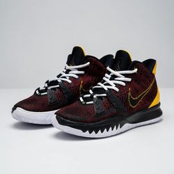 Nike Kyrie 7 "Roswell Rayguns".pre owned