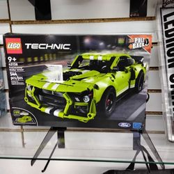 LEGO Technic Ford Mustang Shelby® GT500®