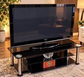 Samsung 50” Plasma TV + Original Stand & Remote – No Burn-In