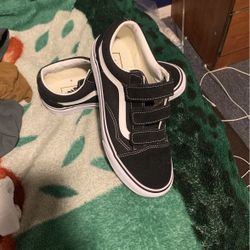 Classic Vans Mens Size 7
