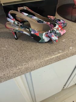Dress up shoes