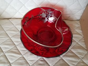 Red glass 40th anniversary cup and plate