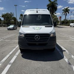 2019 Mercedes-Benz Sprinter 2500