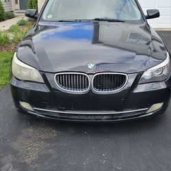 BMW  2010 