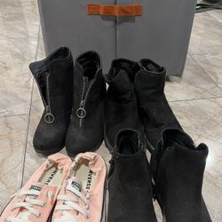 Shoe Bundle Women’s 7.5 