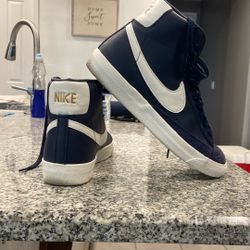 Women’s Nike Retro High top 