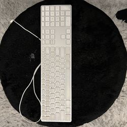 Apple Wired Keyboard (Numberpad)
