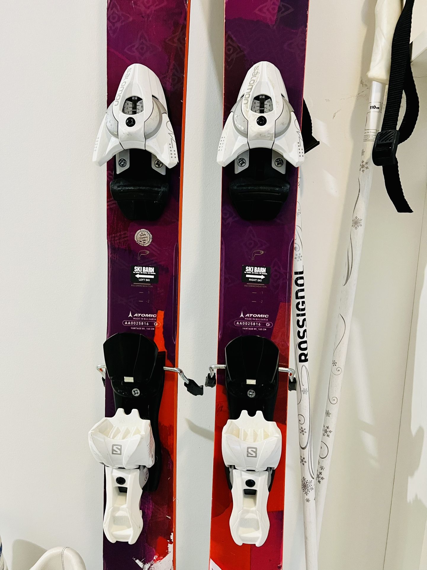 Atomic Woman’s Ski Set With 25.5 Salomon Boots