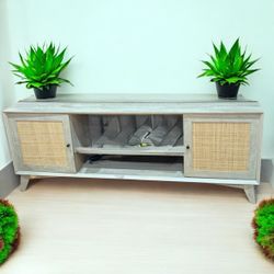 Farmhouse Mid Century Rattan Wood 2 Door Tv Console Table In Oak