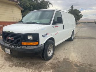 2008 GMC Savana
