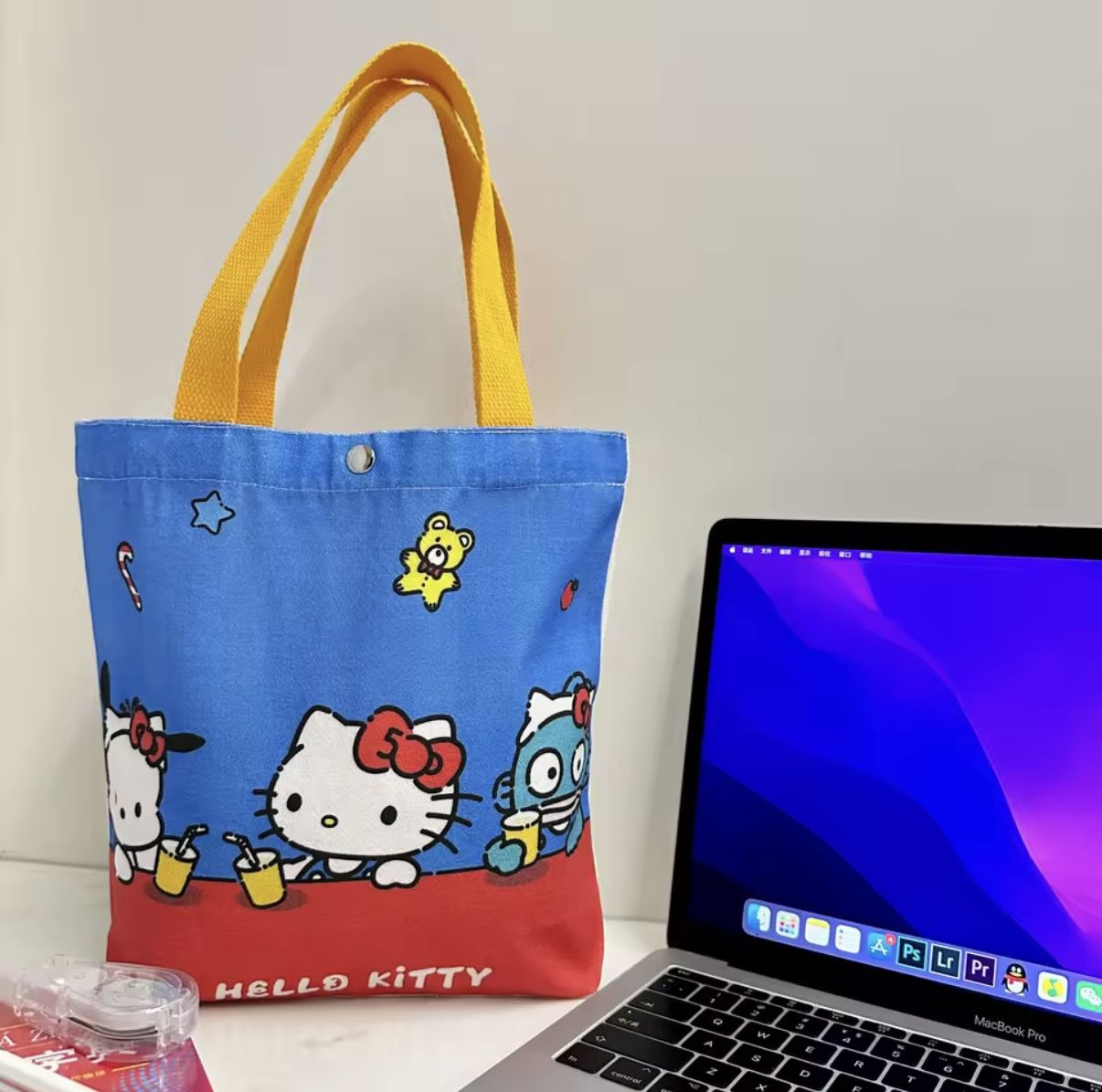 Hello Kitty mini tote bag