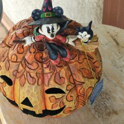 Minnie Mouse Halloween Pumpkin Opens Up So It Could Be Candy Dish Or Cookie Jar