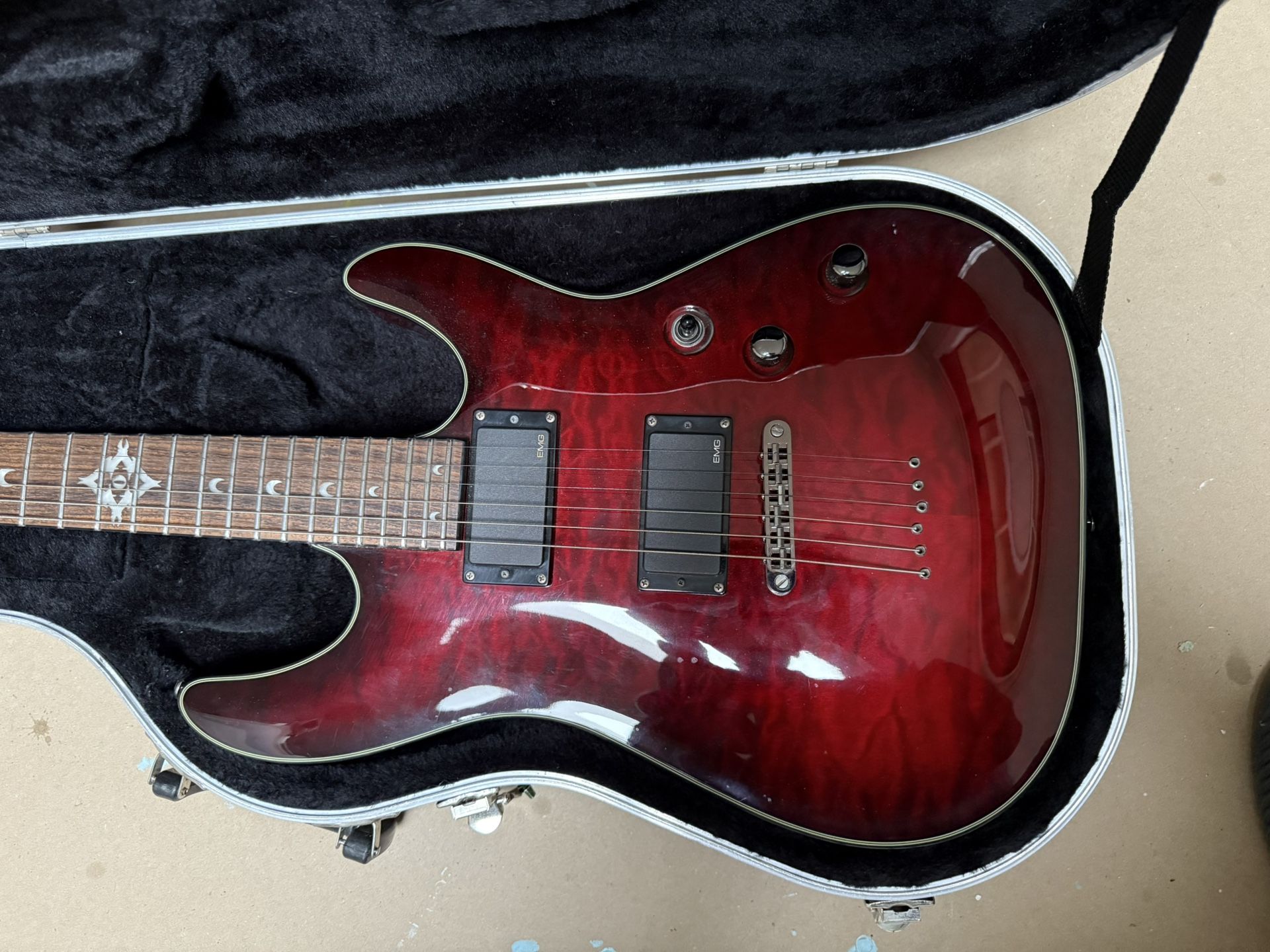 Schecter Diamond Series Electric Guitar 