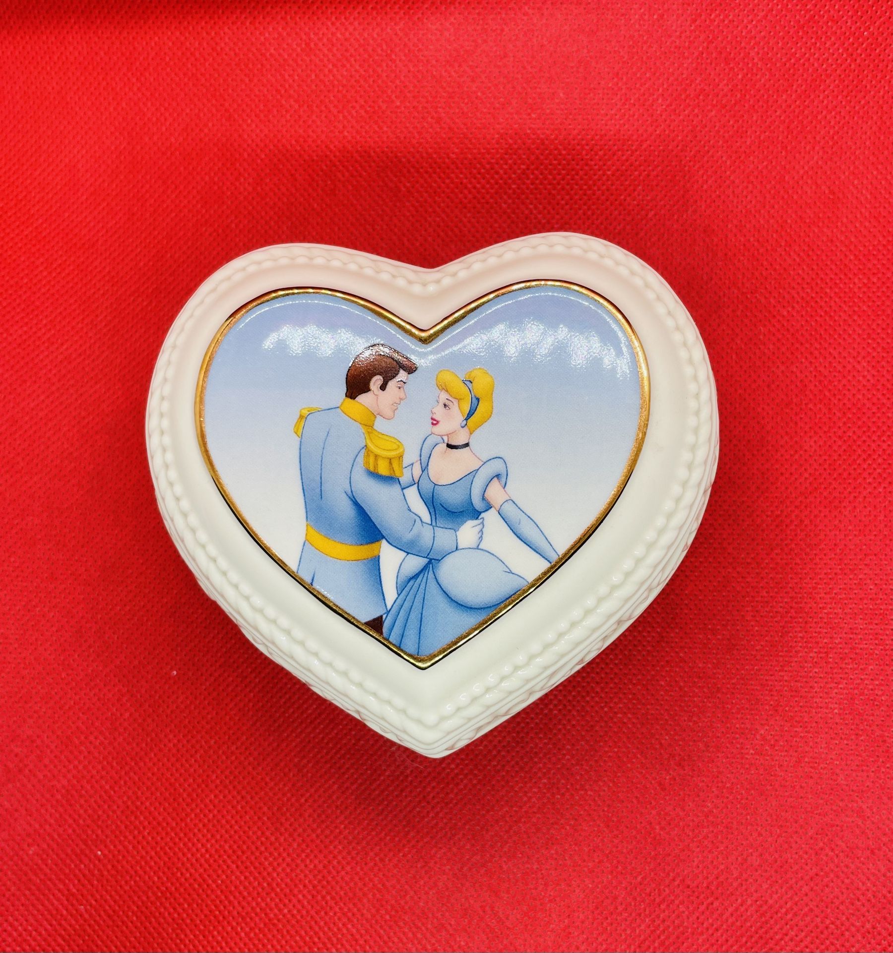 Vintage Lenox Disney Showcase Porcelain Heart Shaped Keepsake Box