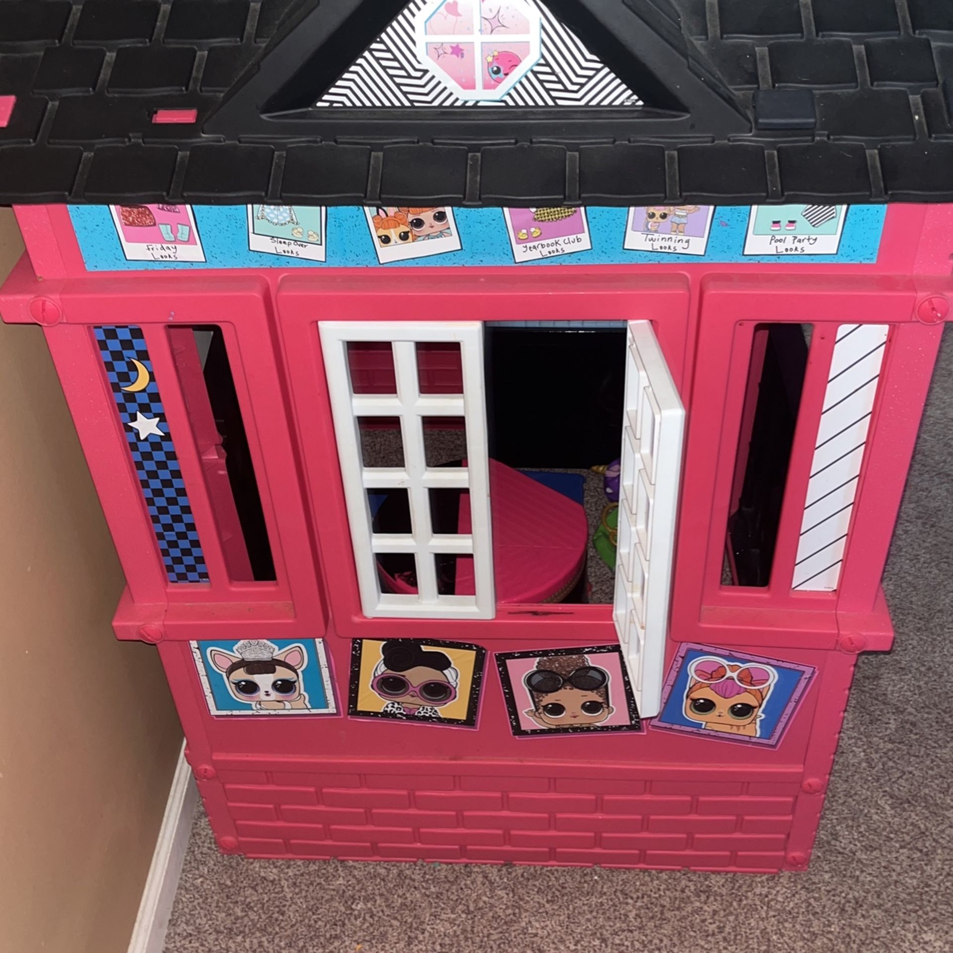 LOL Doll house : Pink Black And White