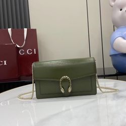 Dark green bag