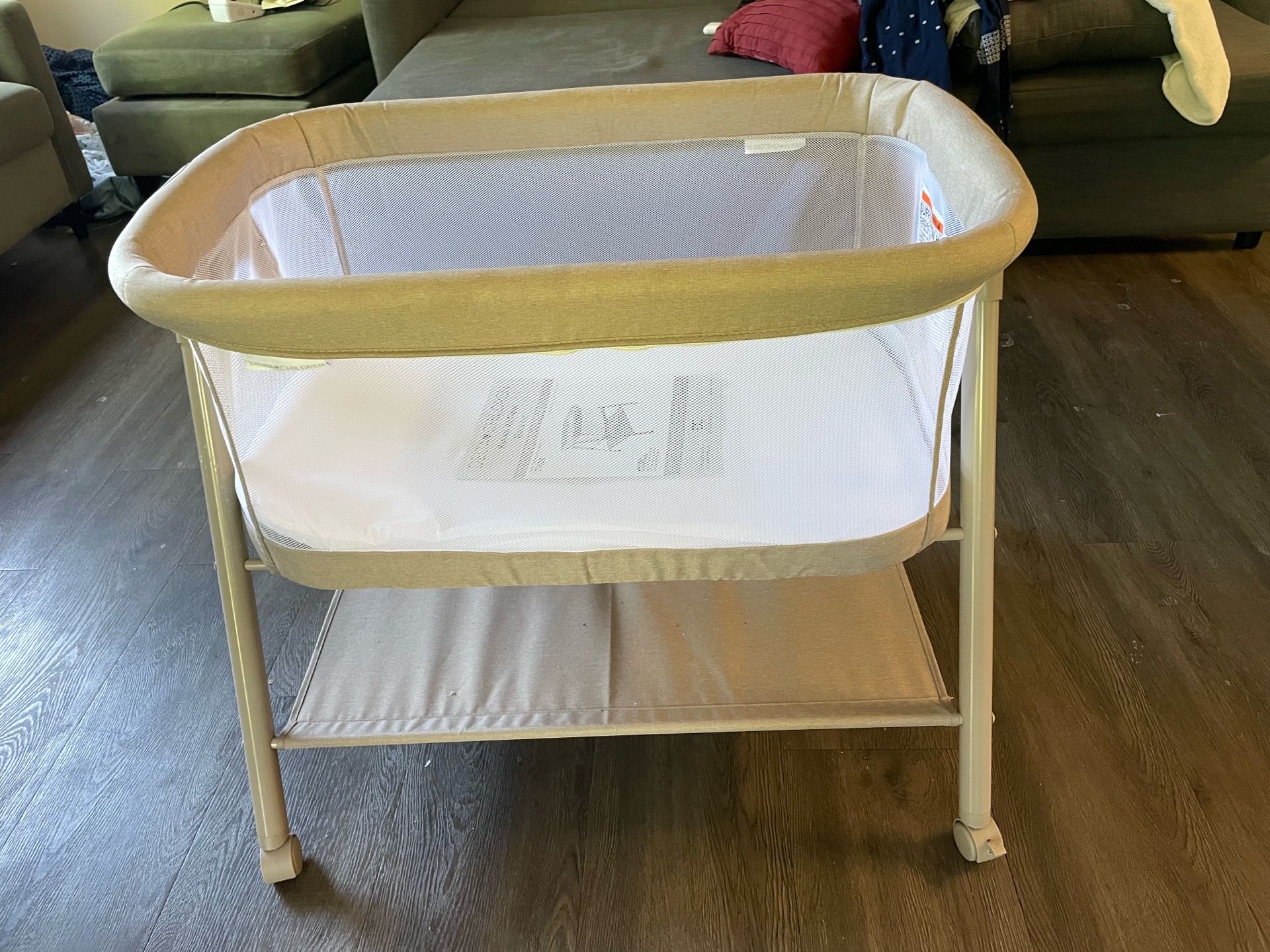 Delta Children Haven AirFlow Bassinet