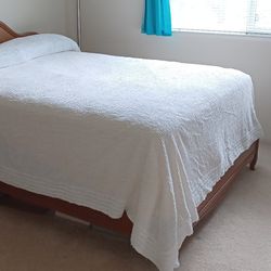 Full Size Chenille Bedspread 