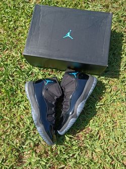 11s blue&black hightops