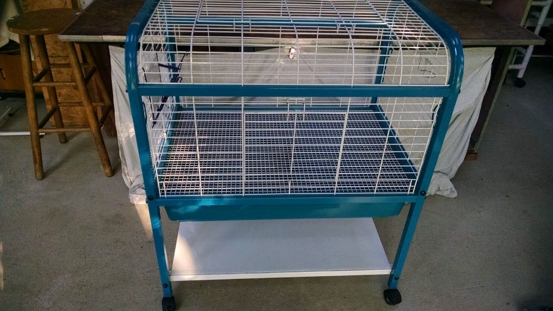 Preview Hendrix Small Animal Cage