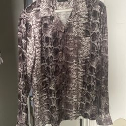 straight to hell button up longsleeve S