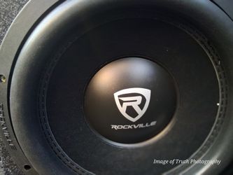  2 Rockville 12 Inch 2ohm DVC  Bass Subs With 2 Single BBox Vented Enclosure 