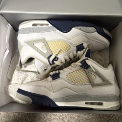 Jordan 4 Midnight Blues 