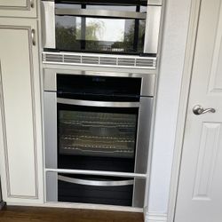 Oven, Microwave, Warmer Drawer 
