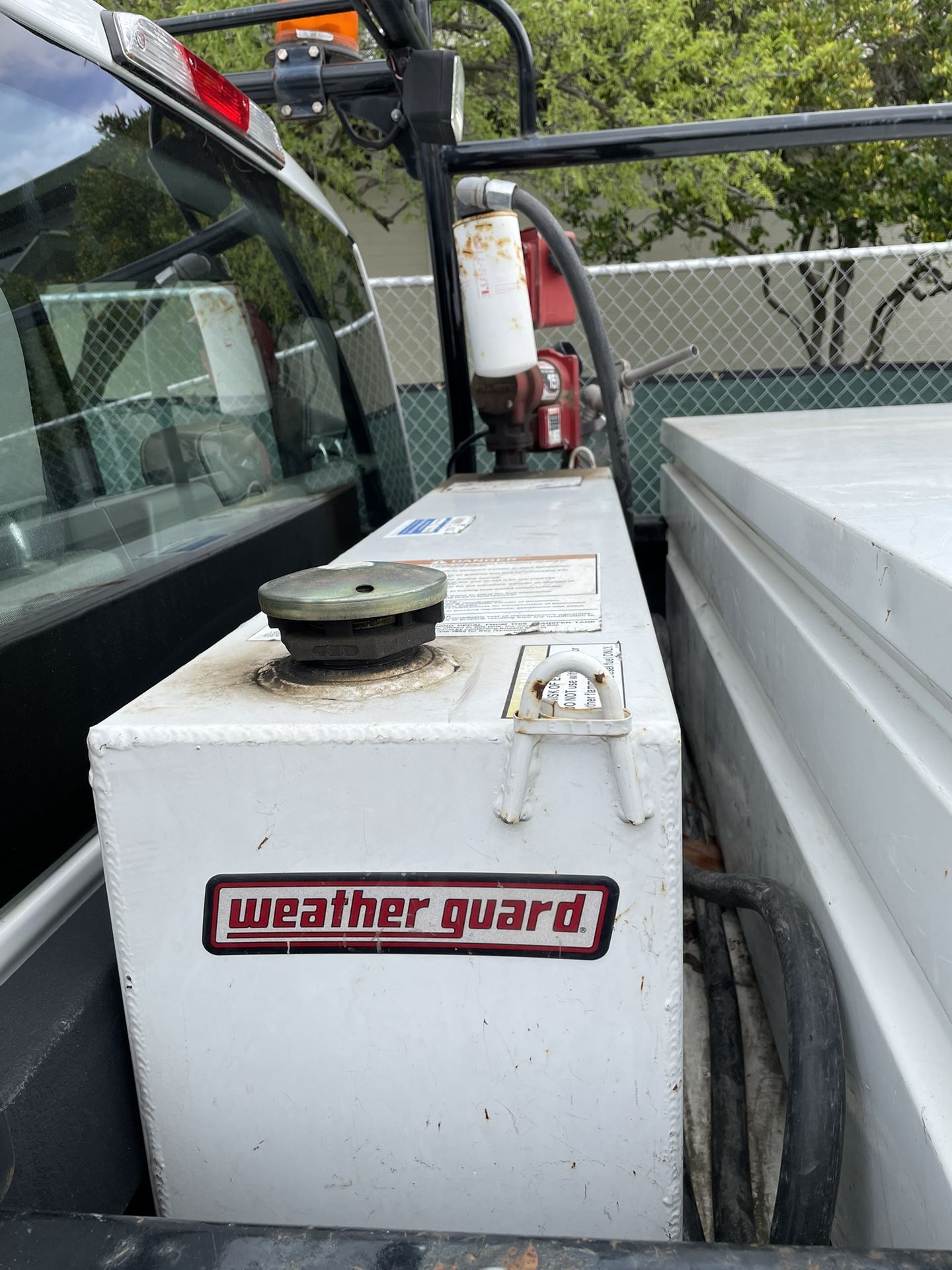 Diésel tank and pump