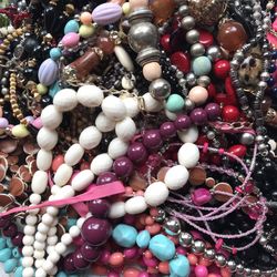 44 Scrap Necklaces Almost 5lbs Acrylic Beads Recycle Jewelry Broken Worn 