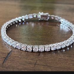 Silver Plated 7.5 Tennis Bracelet 