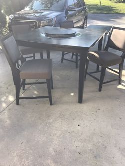 Dining room set