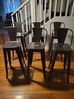 29' Barstools 6 of them sold as set