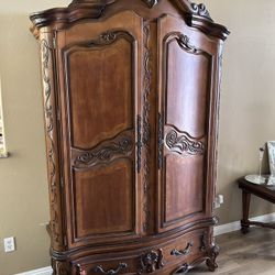 Vintage Antique 2 piece Armoire