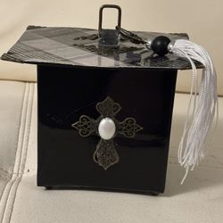 Sophisticated Black And White Plaid Gift Box