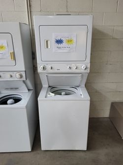 🌸Spring Sale! Kenmore Full-size Washer Dryer Electric Stack-Warranty Included
