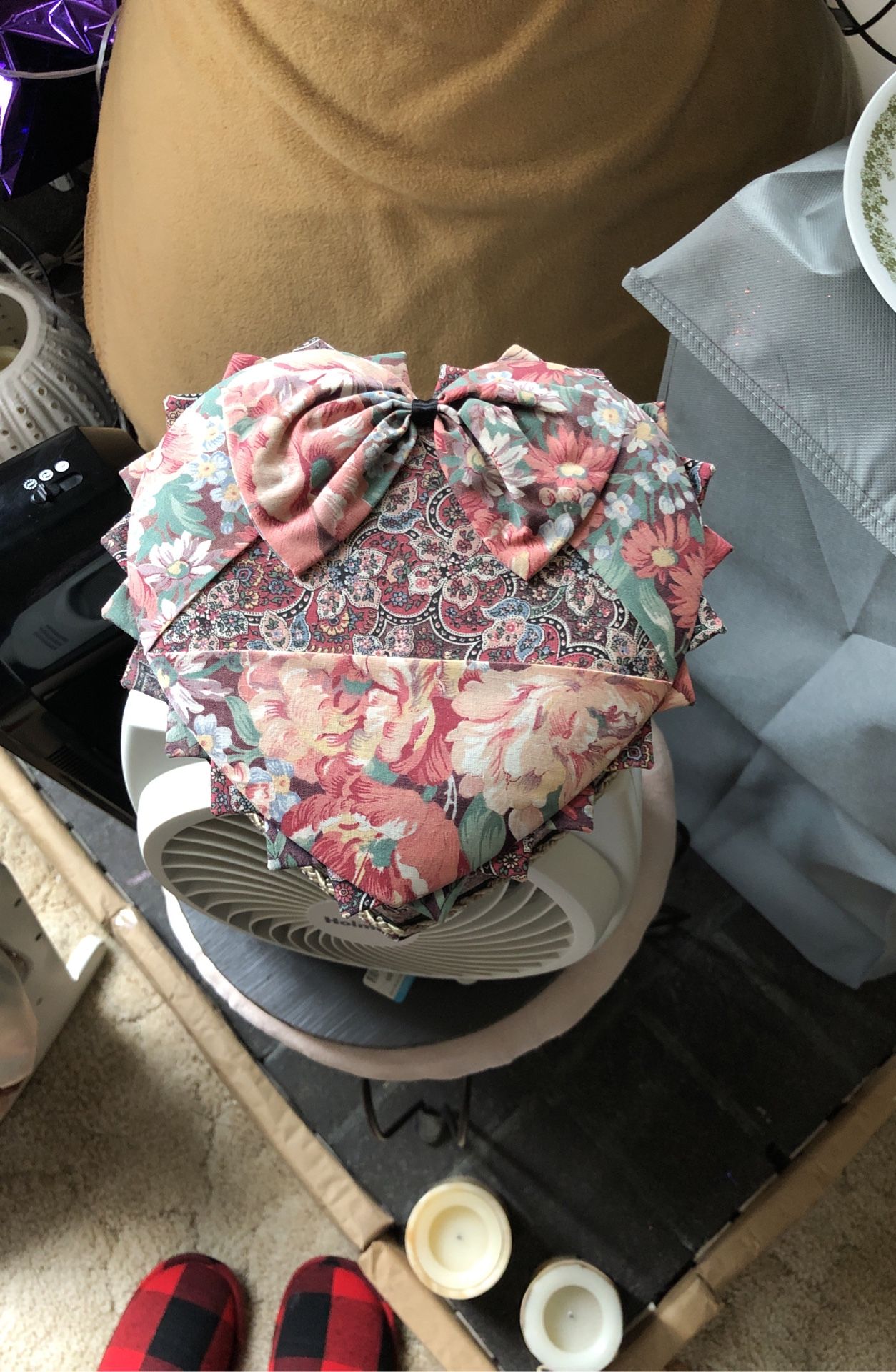 Sewing Box Heart Shape2 Tier Inside Never Used