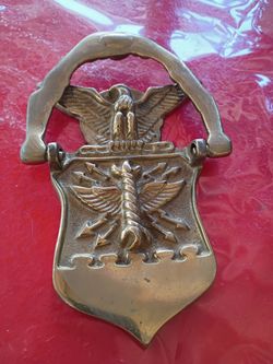 SOLID KNOCK ON DOOR BRASS