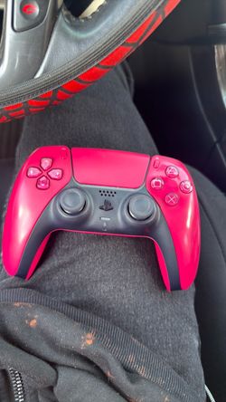Red Ps5 controller