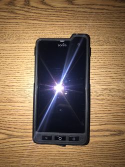 Sonim cell phone smart phone