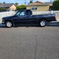 2002 Toyota Tacoma SR5 - 5-Speed Manual - Smog Passed!