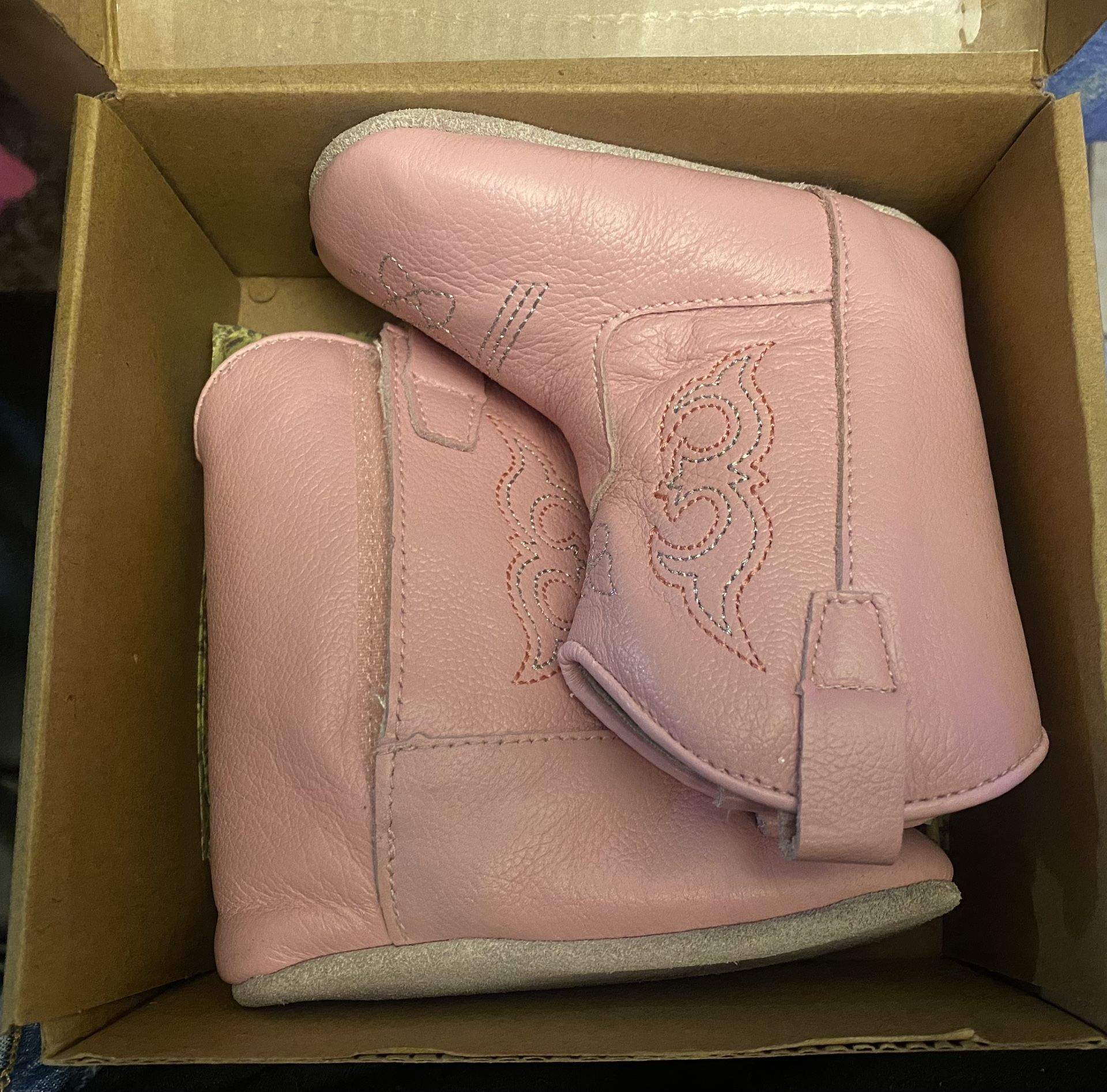 Pink infant cowgirl boots
