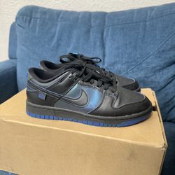 6.5 Nike Dunk Low Black Royal Blue Iridescent