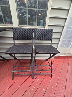 Folding Wicker Outdoor Bar Stools – Set of 2