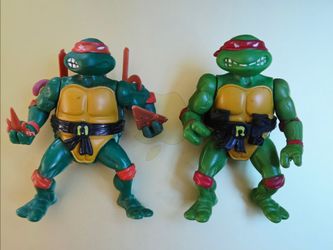 Vintage 1988 TMNT Raphael Action Figures (Playmates) - Set of 2