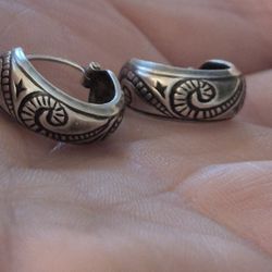 Vtg.Sterling Silver Unique Hoop Earrings