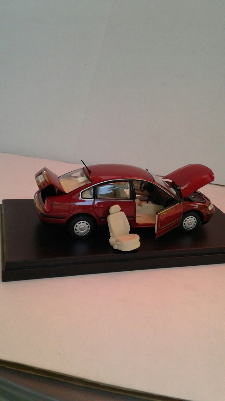 Collectible  Toy .W. PASSAT